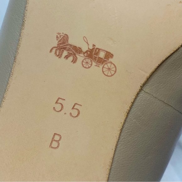 Coach Beige Leather Heels with Silver name plates - Picture 6 of 10